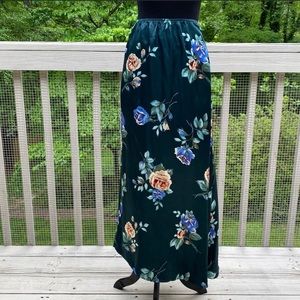 Vintage 90s button floral maxi skirt
